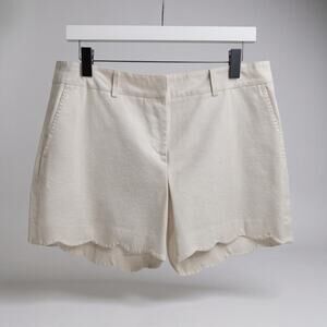 J. McLaughlin Scalloped Hem Shorts Size 12 White Stretch Pockets Tailored
